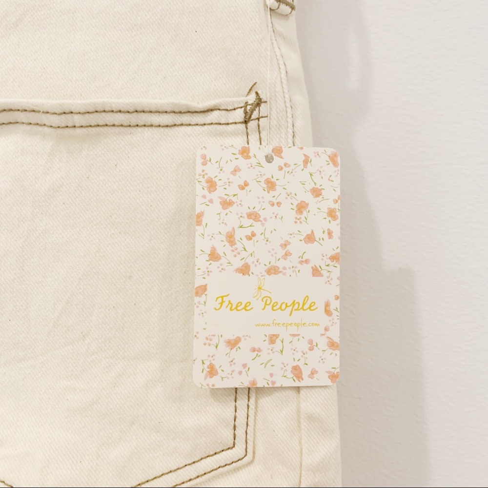 FREE PEOPLE BRIDGETTE DENIM BUTTON FLY SHORTS - Picture 3 of 3